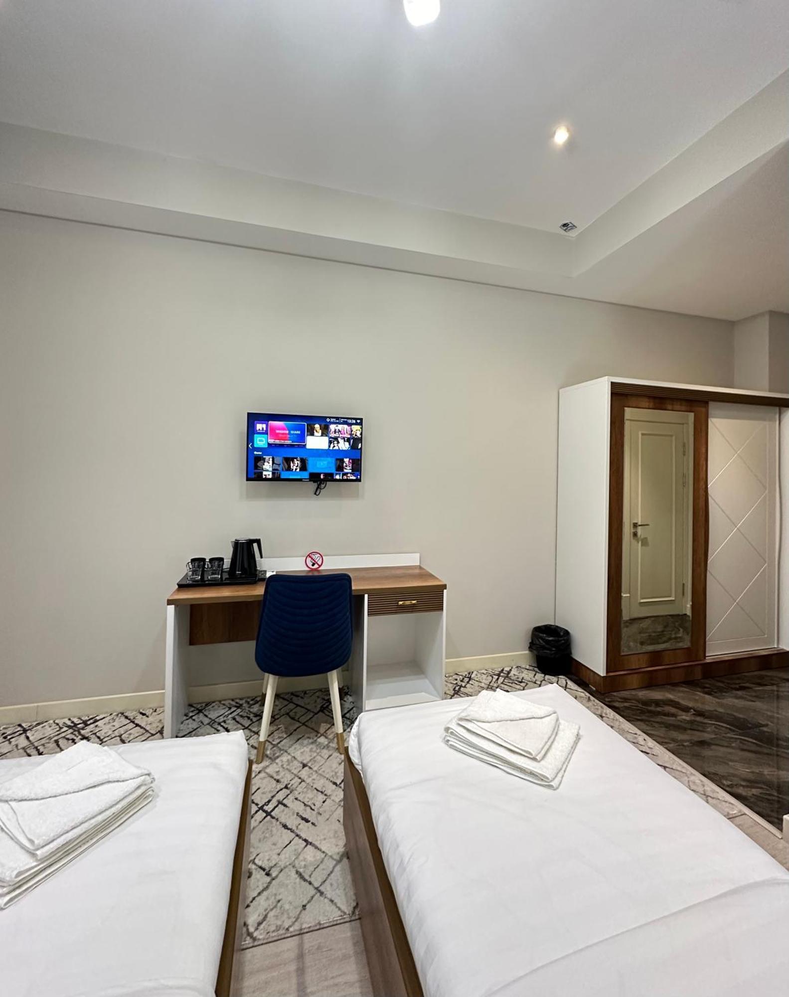 Nur Makon Hotel Tashkent Esterno foto